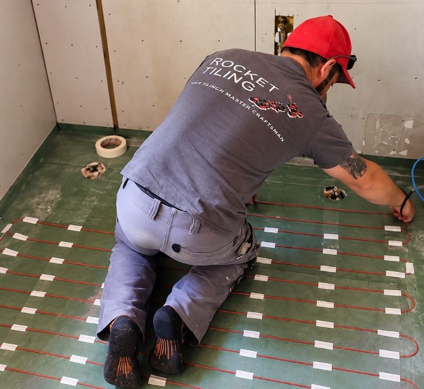 Under-tile heating
